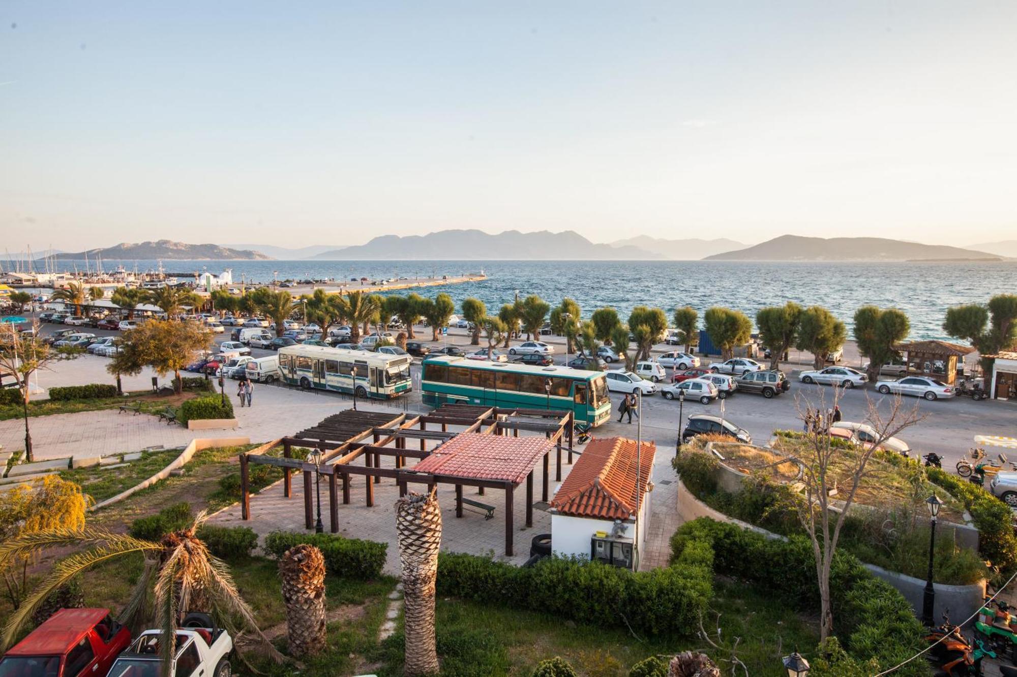 Togias Hotel Aegina Kültér fotó